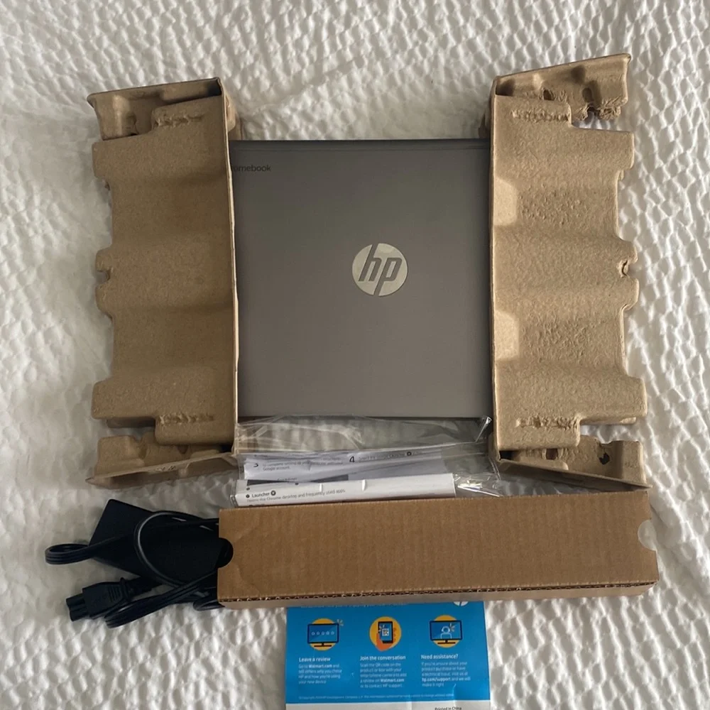 HP Chromebook 14b,14in FHD AMD RYZEN 3, Charcoal Grey Color.